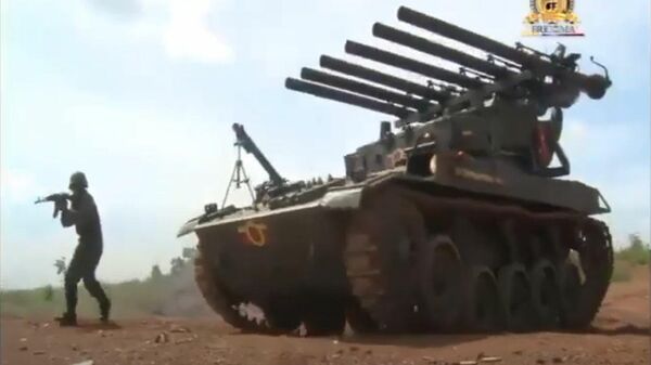 Cazacarros venezolano basado en el tanque francés AMX-13 - Sputnik Mundo