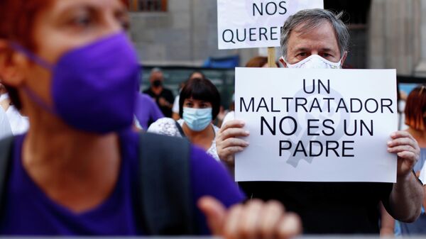 Protesta contra la violencia de género en España - Sputnik Mundo