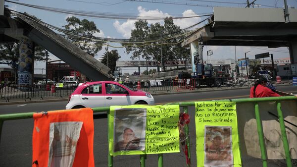 Derrumbe del metro en Ciudad de México - Sputnik Mundo