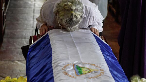 Velatorio del expresidente de Nicaragua Enrique Bolaños - Sputnik Mundo