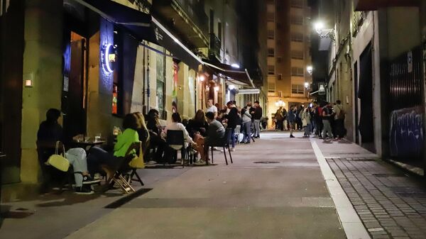 Cambian en Galicia las condiciones para acceder a bares y restaurantes - Sputnik Mundo