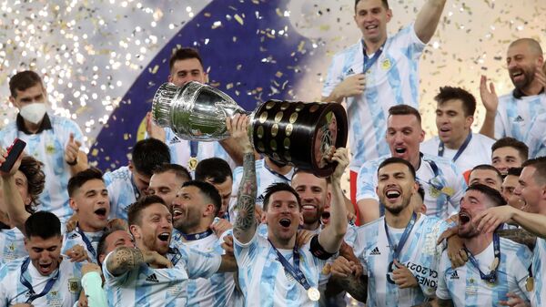 La selección argentina tras su victoria en la Copa América - Sputnik Mundo