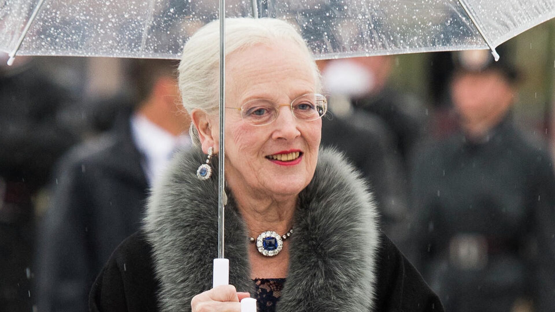 Margarita II, reina de Dinamarca, llega a una gala de la monarquía noruega el 10 de mayo de 2017 - Sputnik Mundo, 1920, 13.07.2021