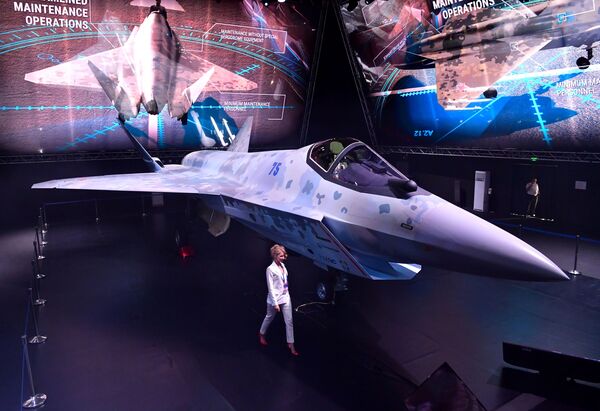 Presentación del nuevo caza ruso de quinta generación Checkmate en el Salón Aeroespacial MAKS 2021. - Sputnik Mundo