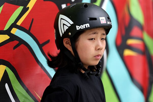 La skater japonesa Misugu Okamoto, de 15 años. - Sputnik Mundo