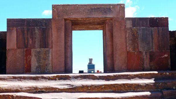 El centro arqueológico Tiwanaku, que recuerda la cultura tiwanakota, reabre sus tras la pandemia de COVID-19 - Sputnik Mundo