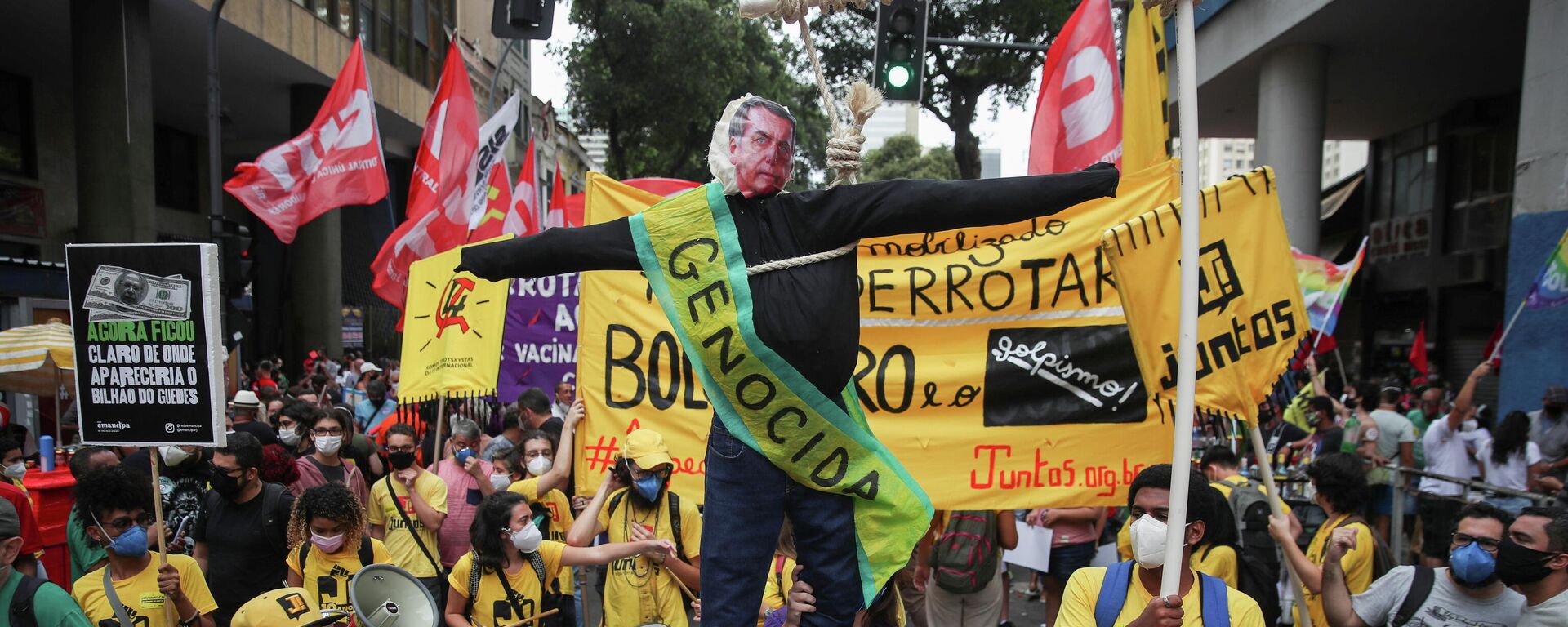 Protestas en Brasil contra Bolsonaro - Sputnik Mundo, 1920, 07.09.2021