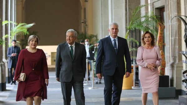 Andrés Manuel López Obrador y Miguel Díaz-Canel - Sputnik Mundo