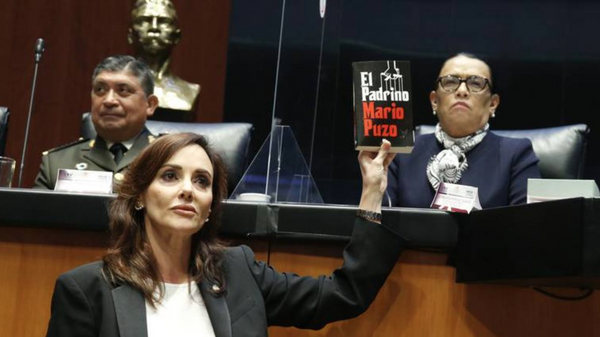 Lilly Téllez, senadora mexicana - Sputnik Mundo