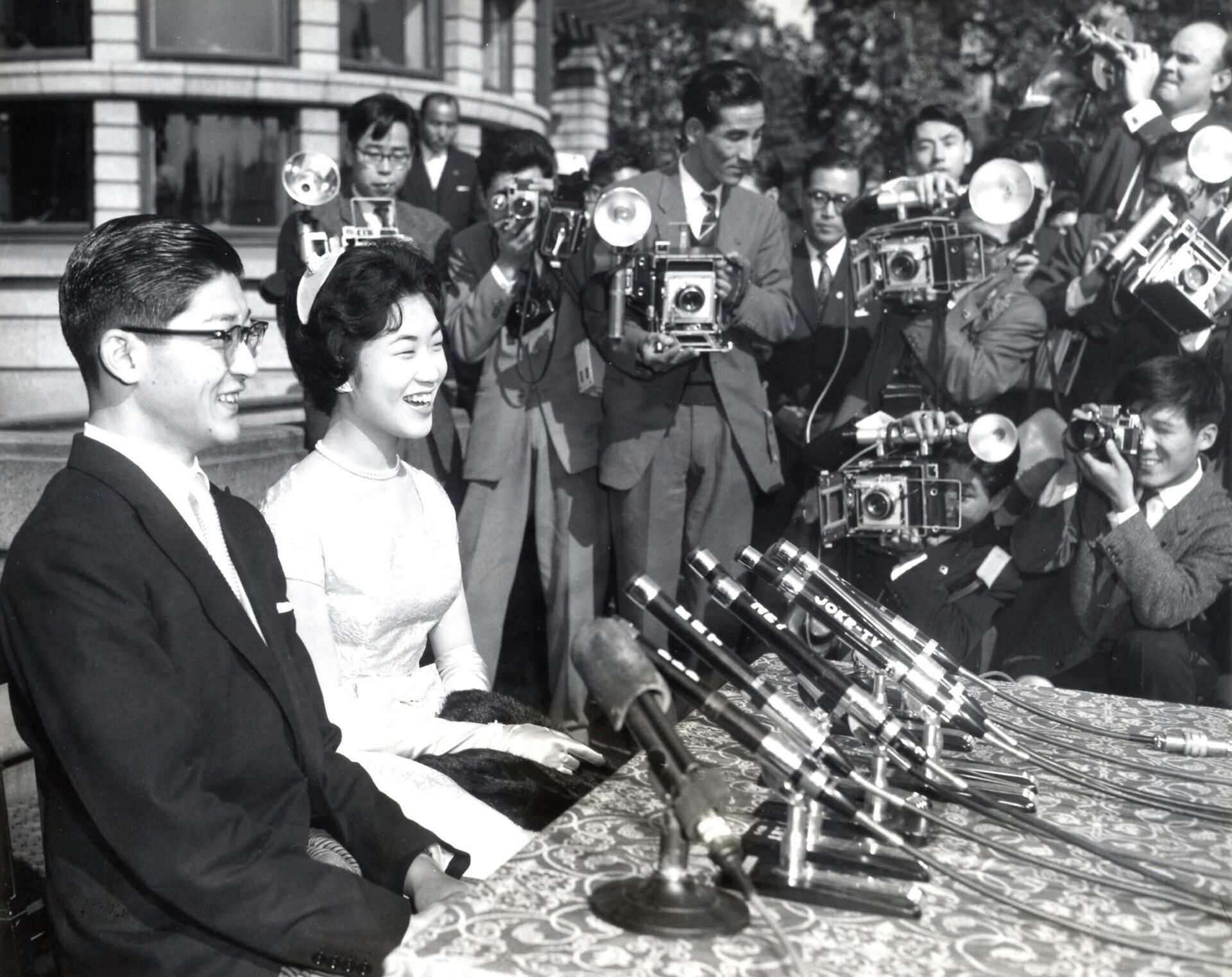 Una conferencia de prensa celebrada después de la boda de Takako y Hisanaga Shimazu - Sputnik Mundo, 1920, 29.09.2021