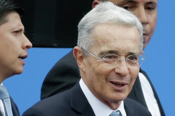 Álvaro Uribe, el expresidentede de Colombia  - Sputnik Mundo
