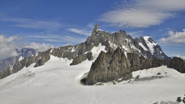 El Monte Blanco, la cima más alta de los Alpes - Sputnik Mundo