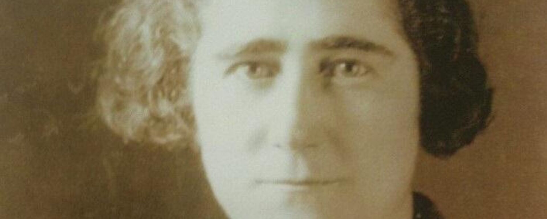 La diputada de la Segunda República, impulsora del voto femenino, Clara Campoamor.
 - Sputnik Mundo, 1920, 01.10.2021