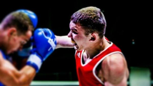 El boxeador ruso Iliá Medvédev - Sputnik Mundo