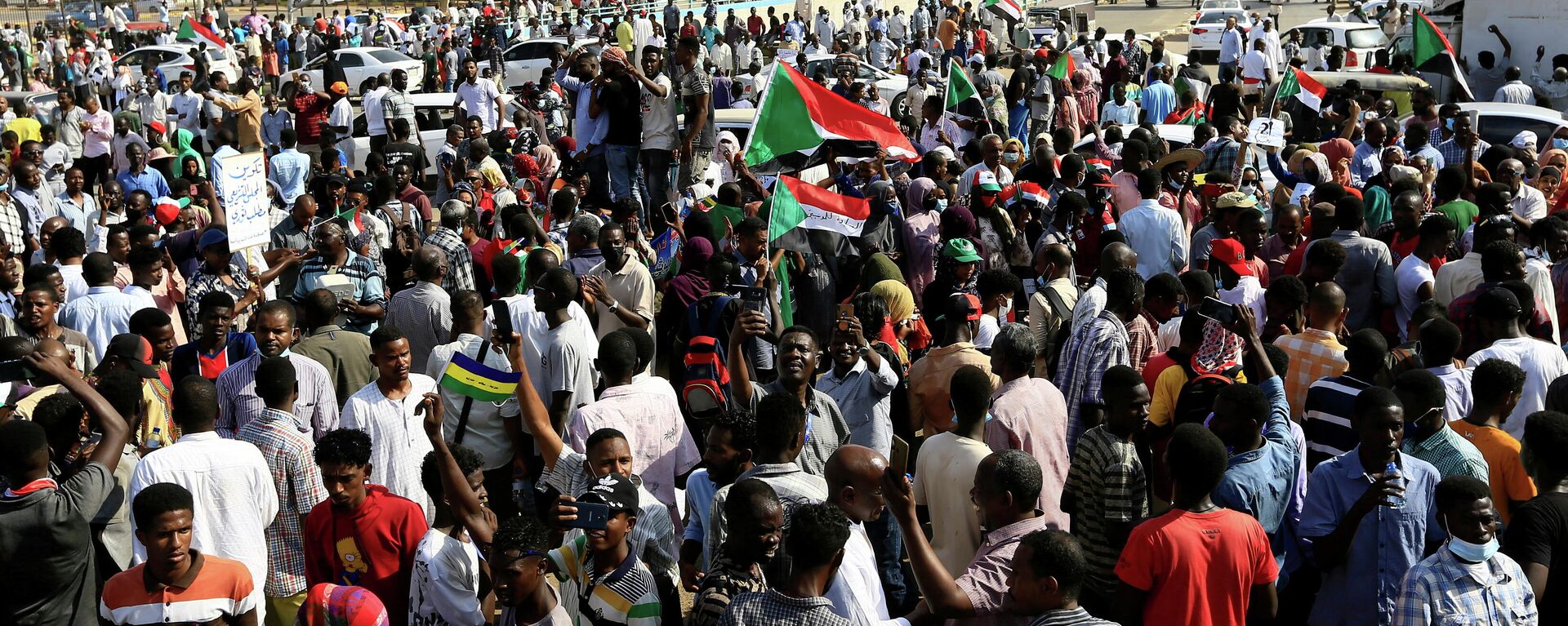 Una protesta en Sudán - Sputnik Mundo, 1920, 25.10.2021