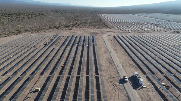 Parque Solar Fotovoltaico ULLUM IV,  en la provincia de San Juan, Argentina - Sputnik Mundo
