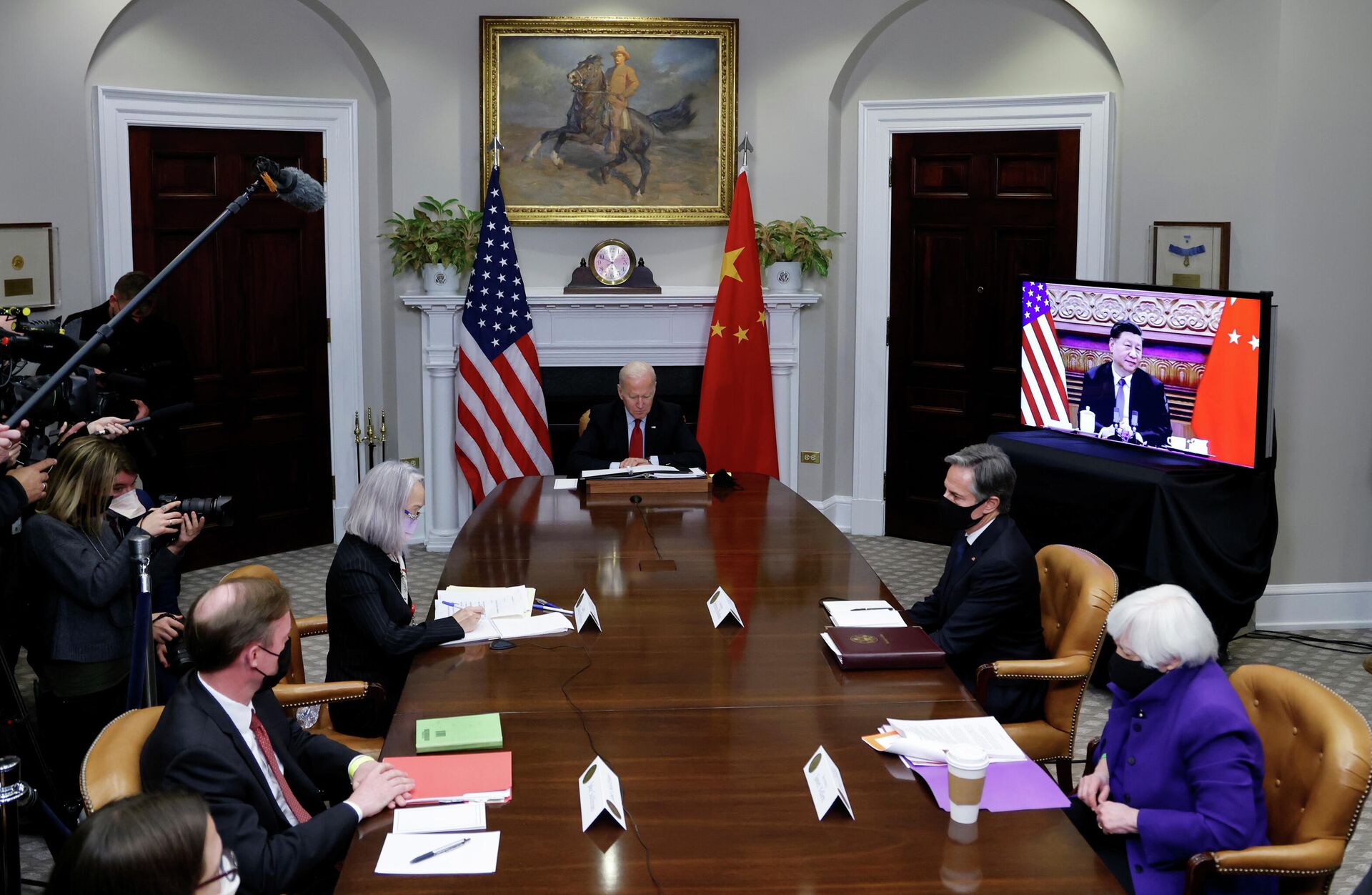 La reunión virtual entre el presidente de EEUU, Joe Biden, y el presidente de China, Xi Jinping  - Sputnik Mundo, 1920, 16.11.2021
