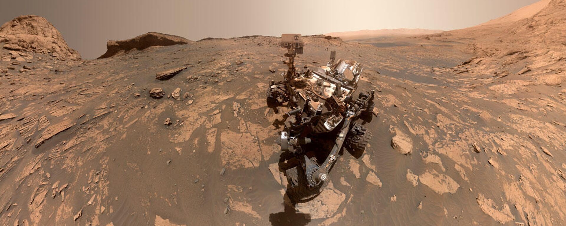 Una selfi del róver Curiosity tomada en Marte - Sputnik Mundo, 1920, 07.06.2022
