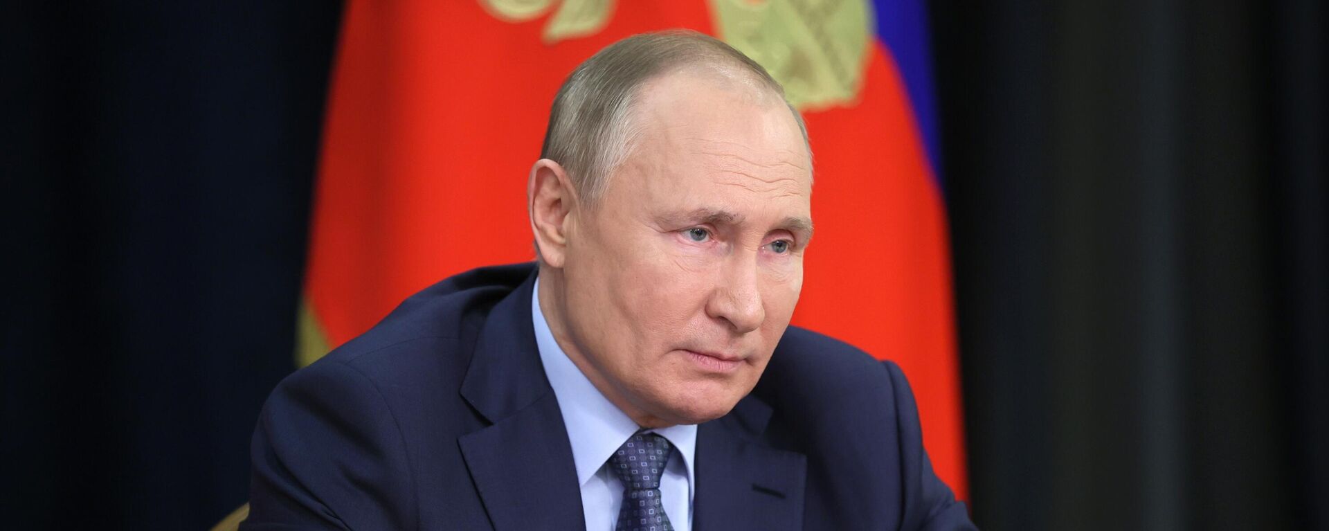 El presidente de Rusia, Vladímir Putin, durante una reunión sobre asuntos económicos, el 7 de diciembre de 2021 - Sputnik Mundo, 1920, 13.12.2021