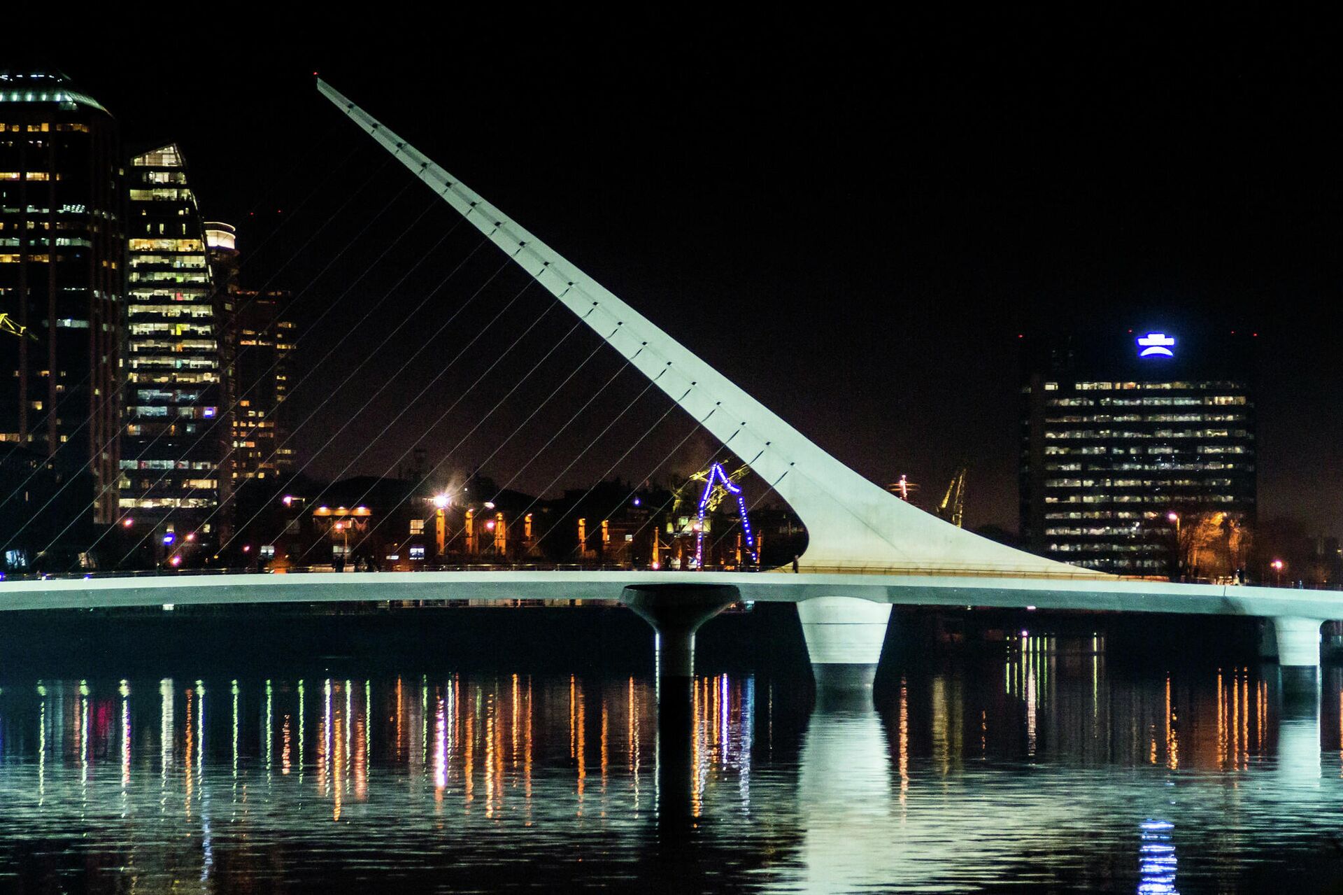 Puente de la mujer, Buenos Aires, Argentina - Sputnik Mundo, 1920, 20.12.2021