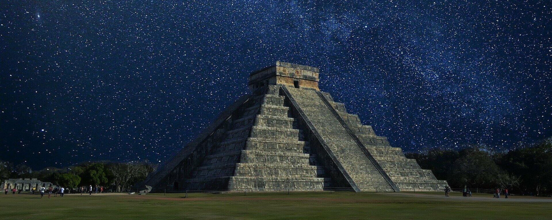 La pirámide maya Chichen Itza - Sputnik Mundo, 1920, 20.03.2022