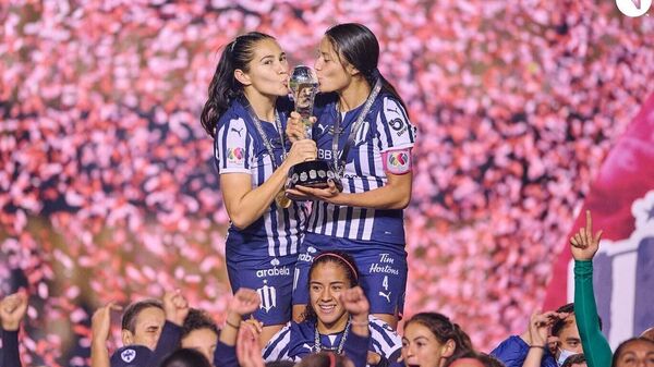 Rayadas de Monterrey, las nuevas campeonas del futbol mexicano.  - Sputnik Mundo