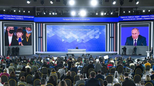 La gran rueda de prensa anual 2021 de Vladímir Putin - Sputnik Mundo