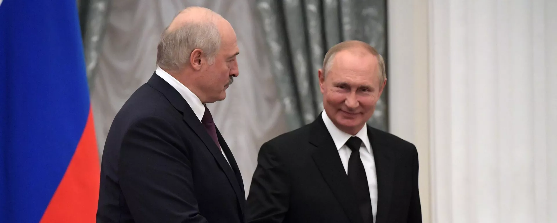 El presidente de Bielorrusia, Alexandr Lukashenko, y el presidente de Rusia, Vladímir Putin El presidente de Bielorrusia, Alexandr Lukashenko, y el presidente de Rusia, Vladímir Putin - Sputnik Mundo, 1920, 24.05.2024