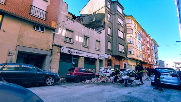 Explosión de una vivienda en Ponferrada, en la provincia de León, en el norte de España. - Sputnik Mundo