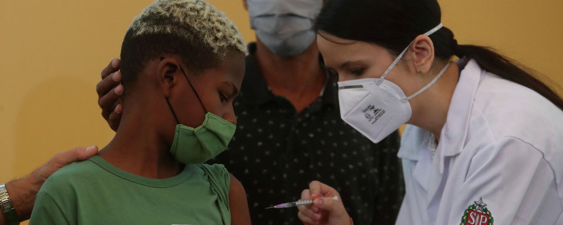 Brasil empieza la vacunación contra el coronavirus de niños de 5 a 11 años - Sputnik Mundo, 1920, 20.01.2022