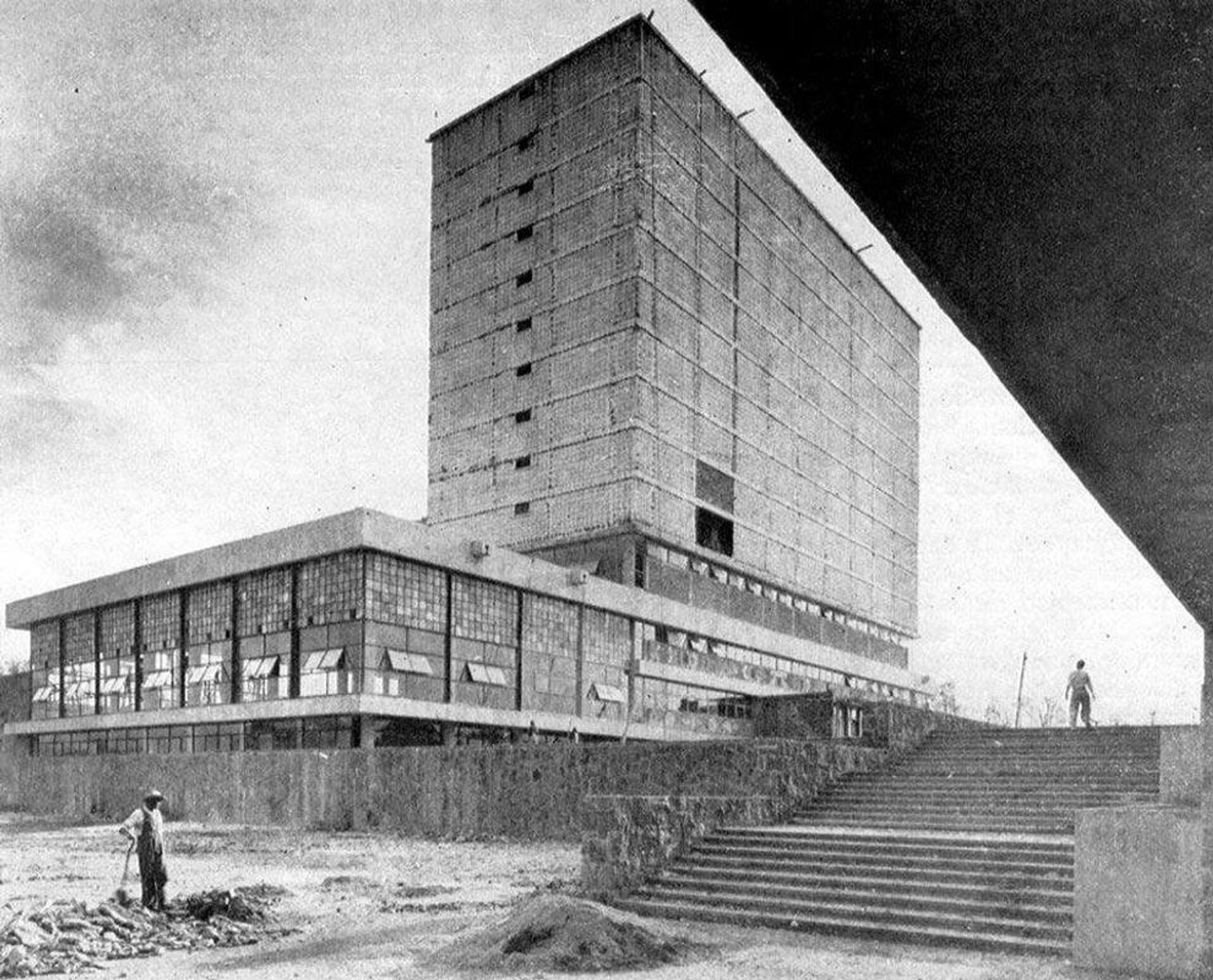 Proceso de construcción de la Biblioteca Central de la UNAM. - Sputnik Mundo, 1920, 18.01.2022