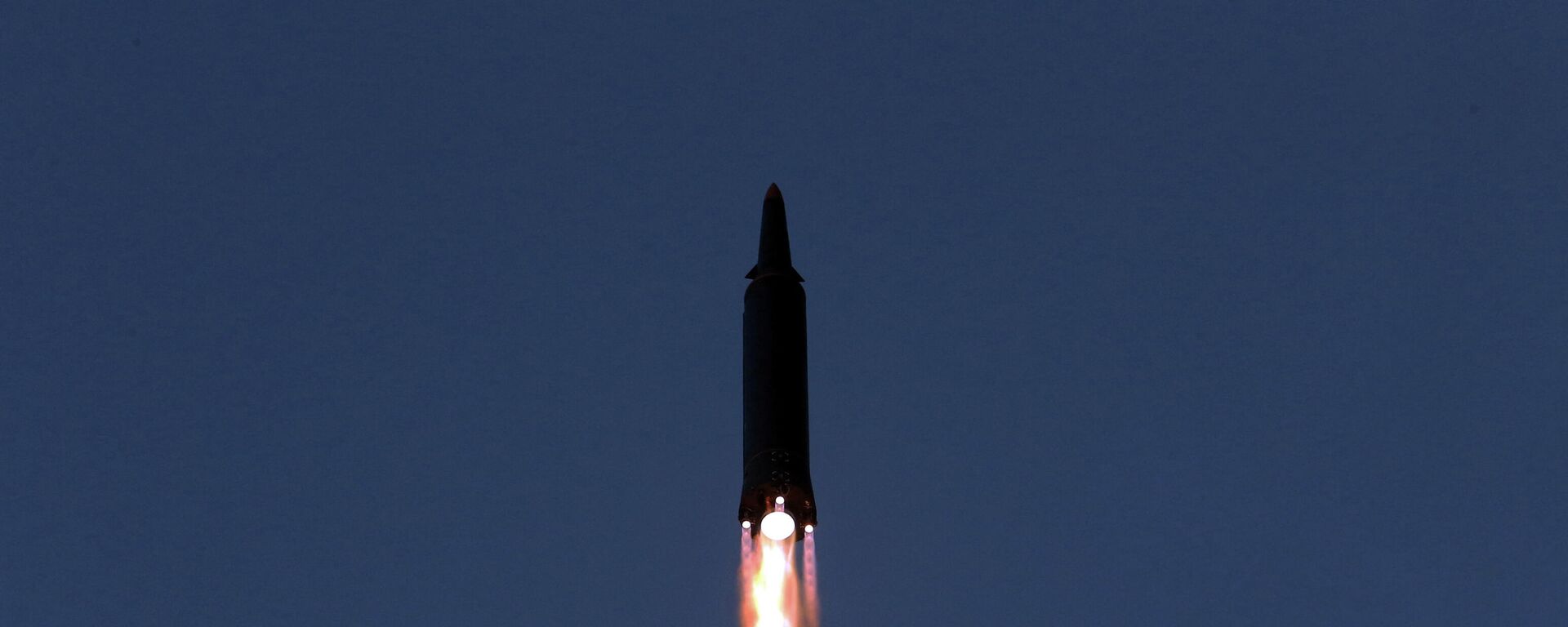 El lanzamiento del misil norcoreano  - Sputnik Mundo, 1920, 27.01.2022