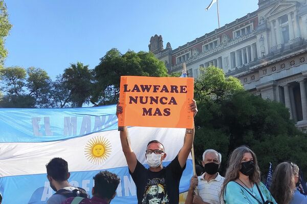 Movilización contra la Corte Suprema frente al Palacio de Justicia en Buenos Aires - Sputnik Mundo