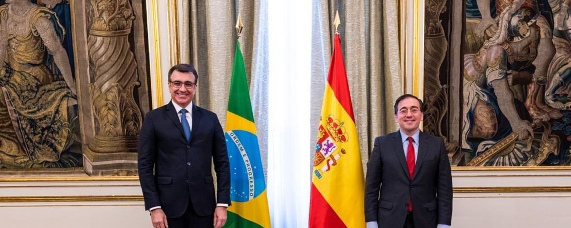 El ministro de Exteriores de Brasil, Carlos Alberto Franco Franca, y el canciller de España, José Manuel Albares  - Sputnik Mundo, 1920, 03.02.2022