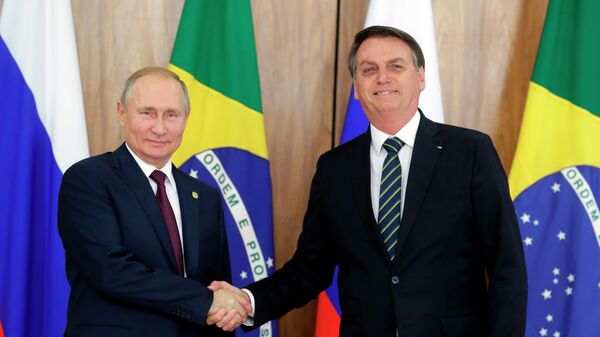 El presidente de Rusia, Vladímir Putin, junto a su par brasileño, Jair Bolsonaro - Sputnik Mundo