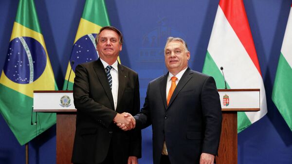 Jair Bolsonaro, presidente de Brasil, y Viktor Orbán, primer ministro de Hungría - Sputnik Mundo