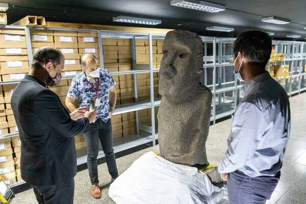 El proceso de traslado de moai Tau hacia la Isla de Pascua - Sputnik Mundo