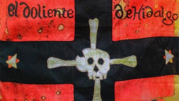 Bandera del Regimiento de la Muerte en la guerra de Independencia de México. - Sputnik Mundo
