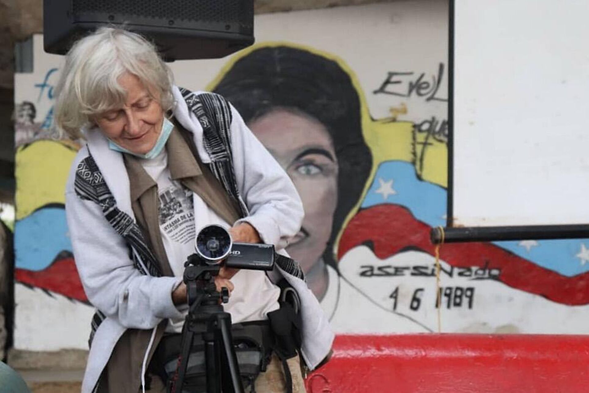 (Gentileza: La Otra TV): Liliane Blaser, documentalista venezolana, lleva décadas registrando el proceso de luchas populares en Venezuela y otras partes del mundo  - Sputnik Mundo, 1920, 27.02.2022