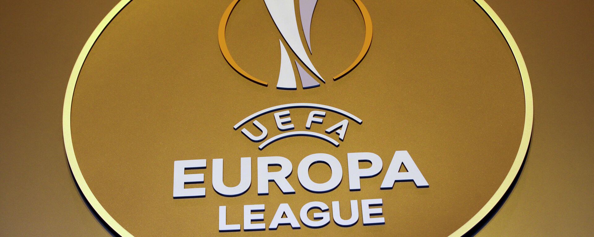 Logo del Comité Ejecutivo de la Unión Europea de Asociaciones de Fútbol (UEFA)  - Sputnik Mundo, 1920, 02.05.2022