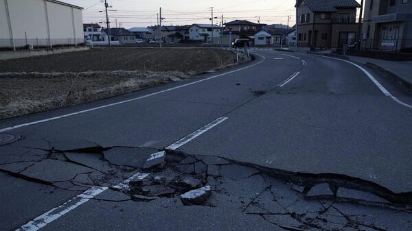 Un sismo de magnitud 7,4 sacudió en la noche del 16 de marzo el océano Pacífico cerca de Fukushima - Sputnik Mundo