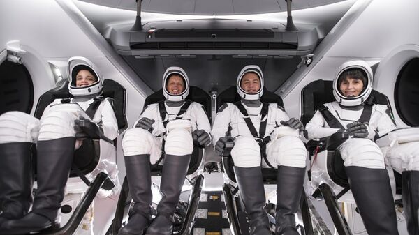 Astronautas de la misión SpaceX Crew-4  - Sputnik Mundo