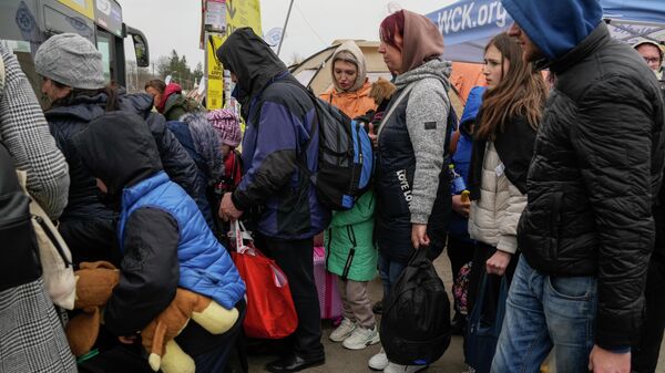 Refugiados ucranianos - Sputnik Mundo