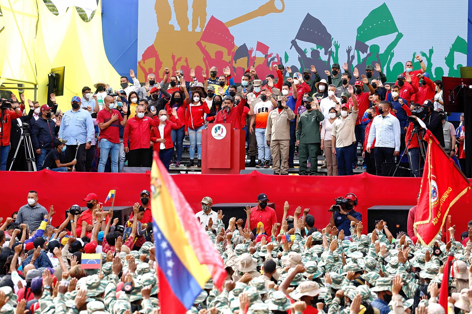 Nicolás Maduro recibió a la movilización de miles de personas  - Sputnik Mundo, 1920, 14.04.2022