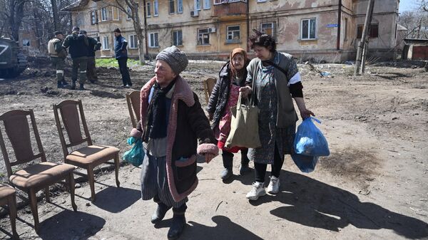 La evacuación de los habitantes de la ciudad de Mariúpol, República Popular de Donetsk - Sputnik Mundo