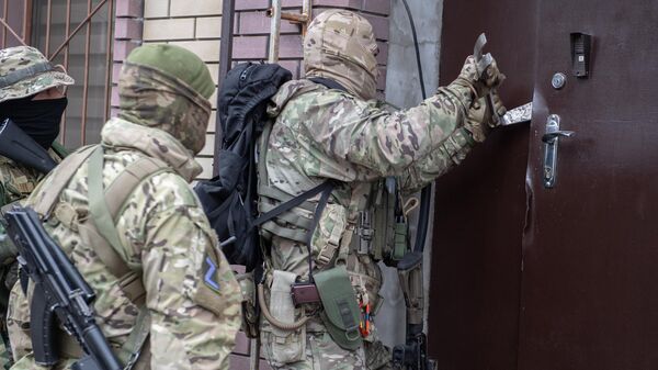 Militares rusos durante la operación militar especial en Ucrania - Sputnik Mundo