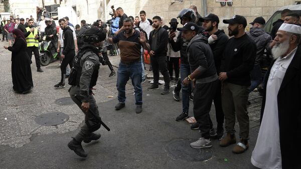 Enfrentamientos entre la Policía israelí y los palestinos - Sputnik Mundo