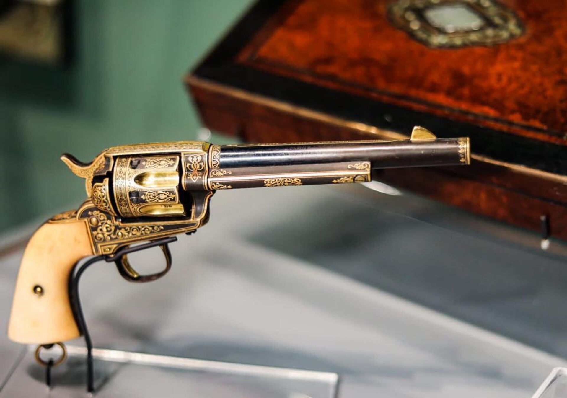 Pistola que Francisco I. Madero regaló al revolucionario mexicano Francisco Villa - Sputnik Mundo, 1920, 25.05.2022