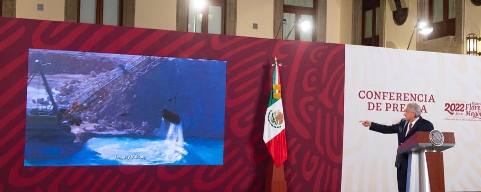 López Obrador describe el problema extractivo en Quintana Roo. - Sputnik Mundo, 1920, 26.05.2022