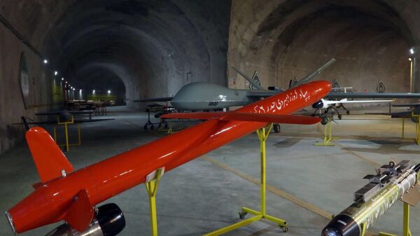 Base de drones subterránea en Irán - Sputnik Mundo
